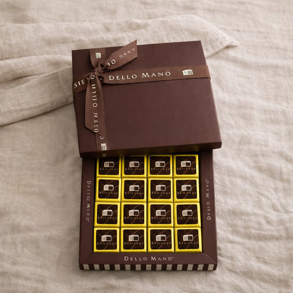 Chocolate Gift Box of Luxury Brownie – Signature Classic | Handmade Luxury Treats by Dello Mano