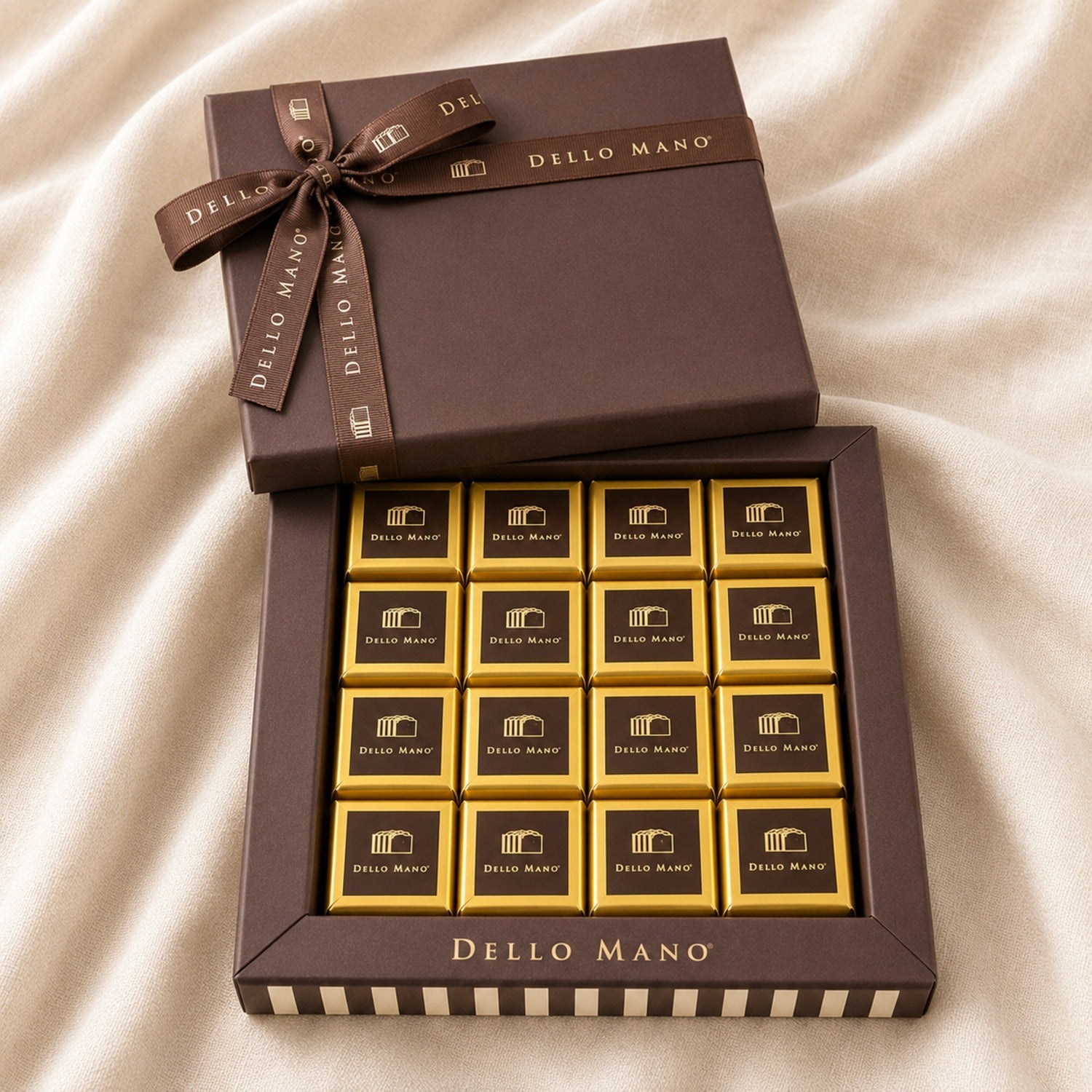 Chocolate Gift Box of Luxury Brownie – Signature Classic | Handmade Luxury Treats by Dello Mano