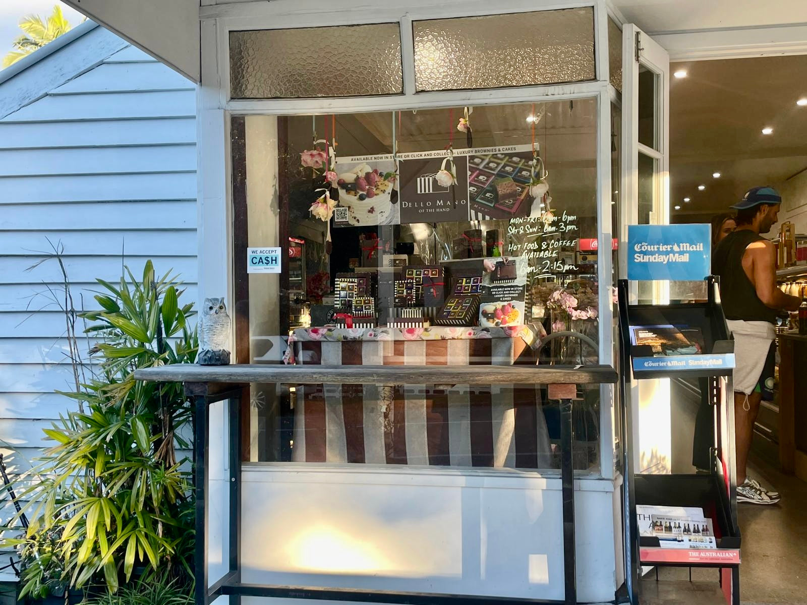 Dello Mano brownies and cakes display at Frog n Toad Corner Store Auchenflower, offering luxury brownie gift boxes, mini cakes, and Click & Collect in Brisbane.