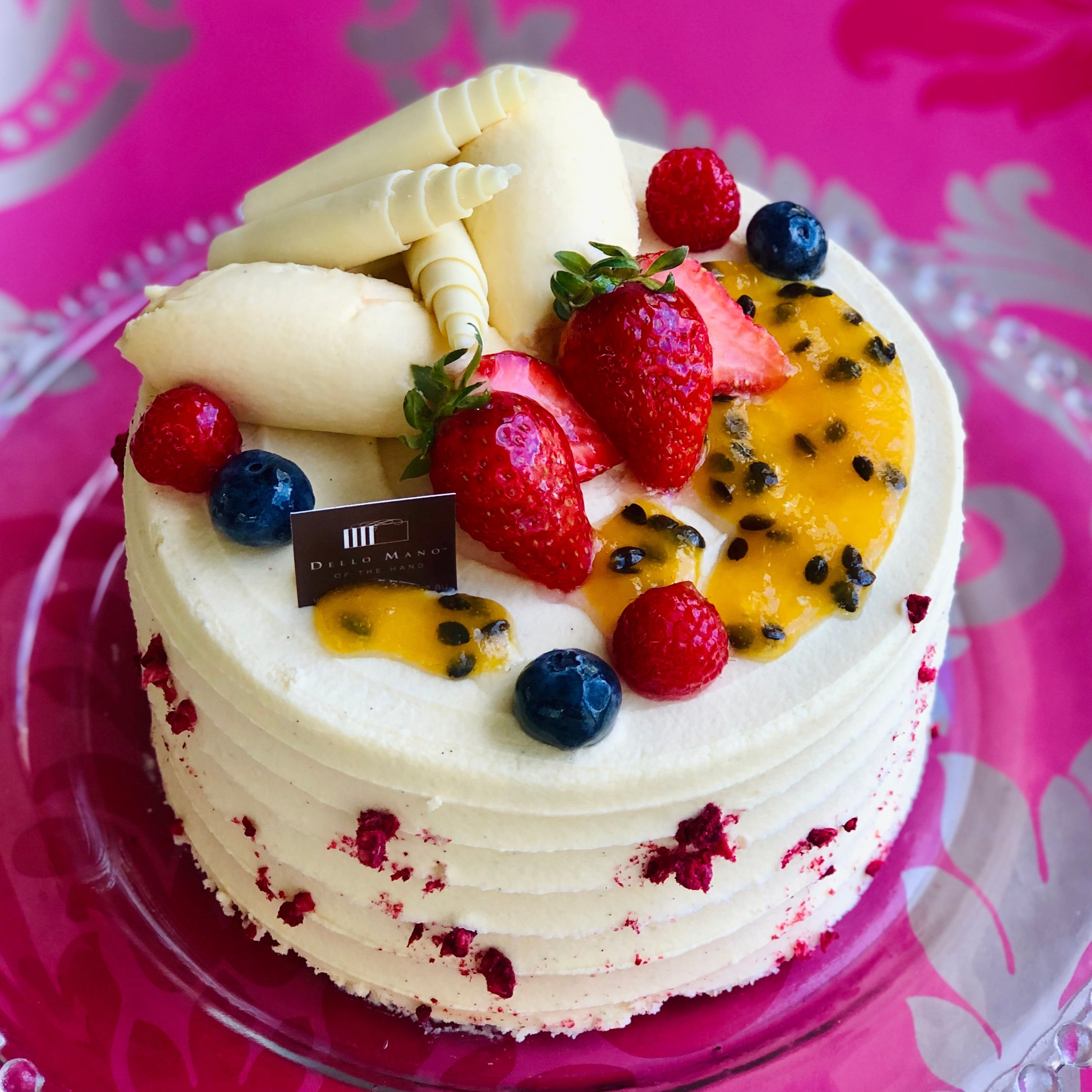 Seamless Online Cake Ordering: 7 Expert Tips for a Smooth Experience - Dello Mano