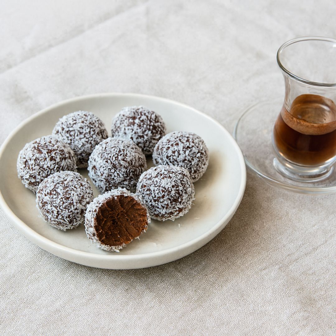 Christmas Little Luxuries & Stocking Fillers - Dello Mano