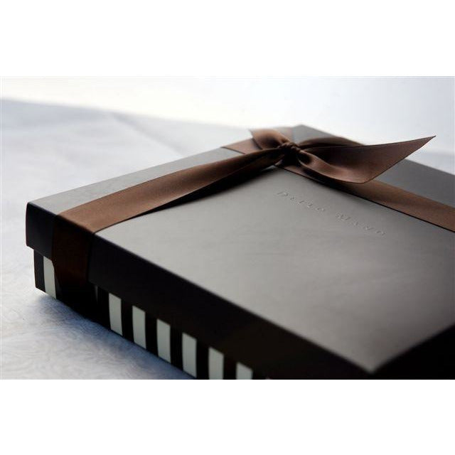 Vegan Luxury Brownie Gift Box - Dello Mano -  Our timeless chocolate gift box presents Vegan Brownies in a beautiful timeless manner that will impress your vegan recipient. 
