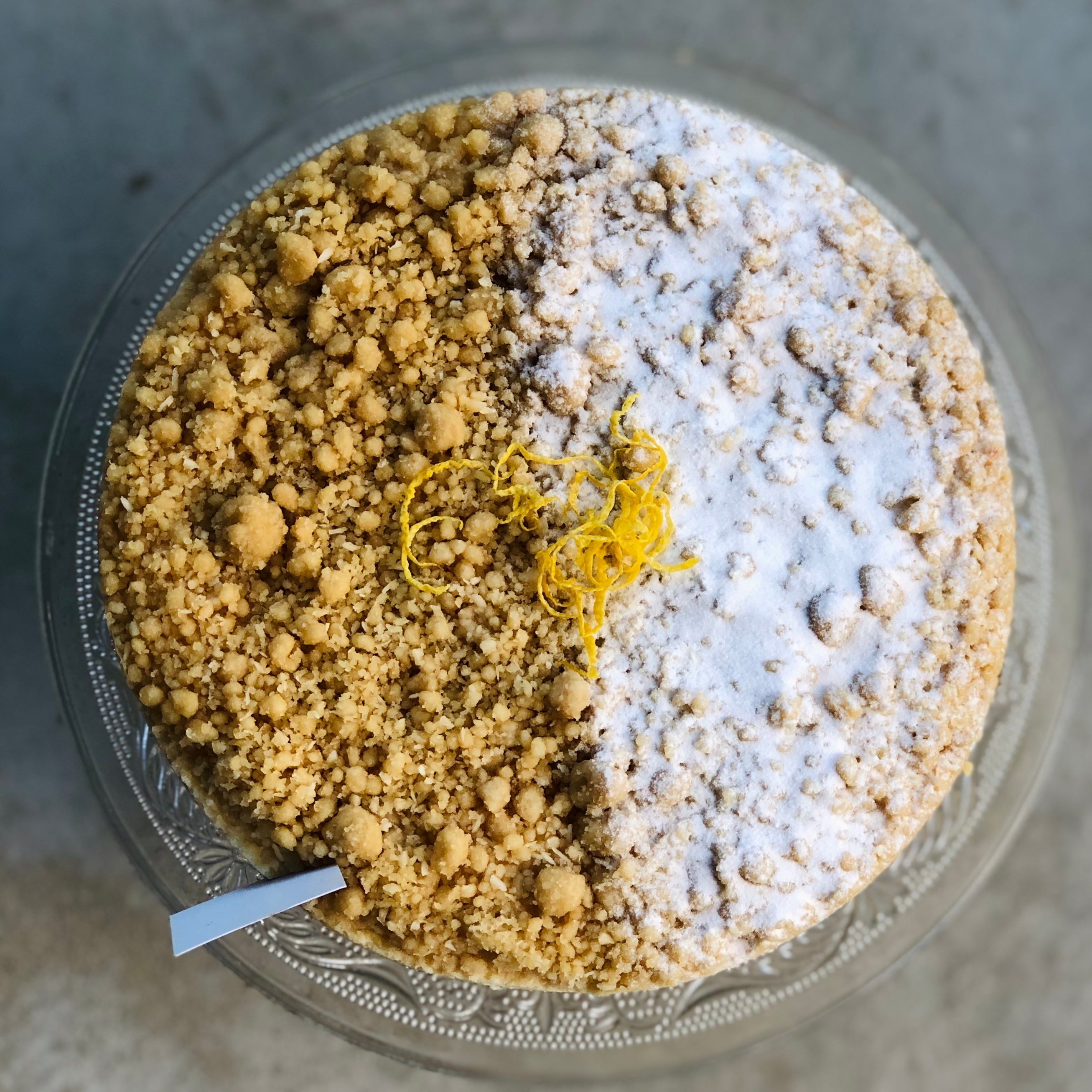 Italian Ricotta Crumble Cheesecake