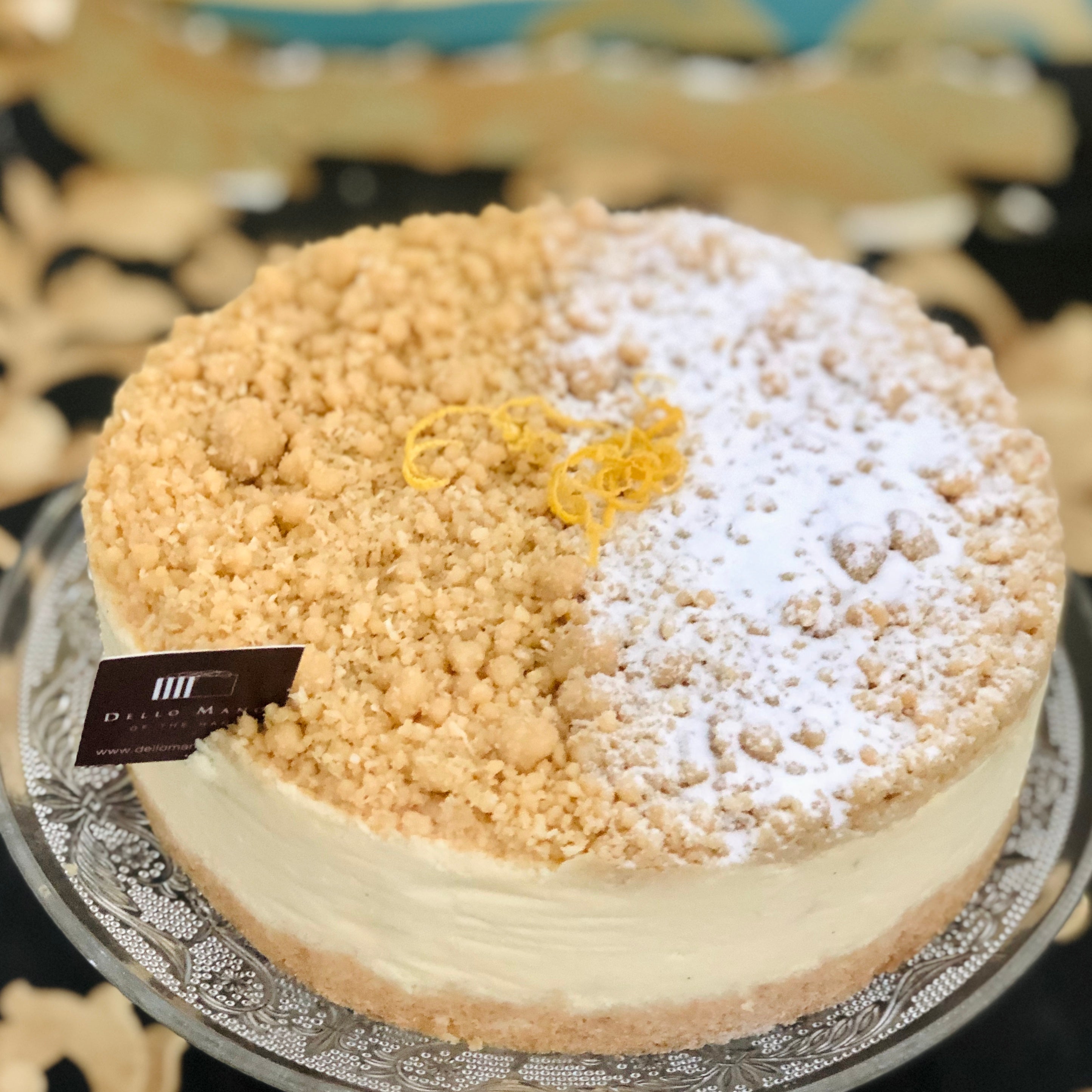 Italian Ricotta Crumble Cheesecake