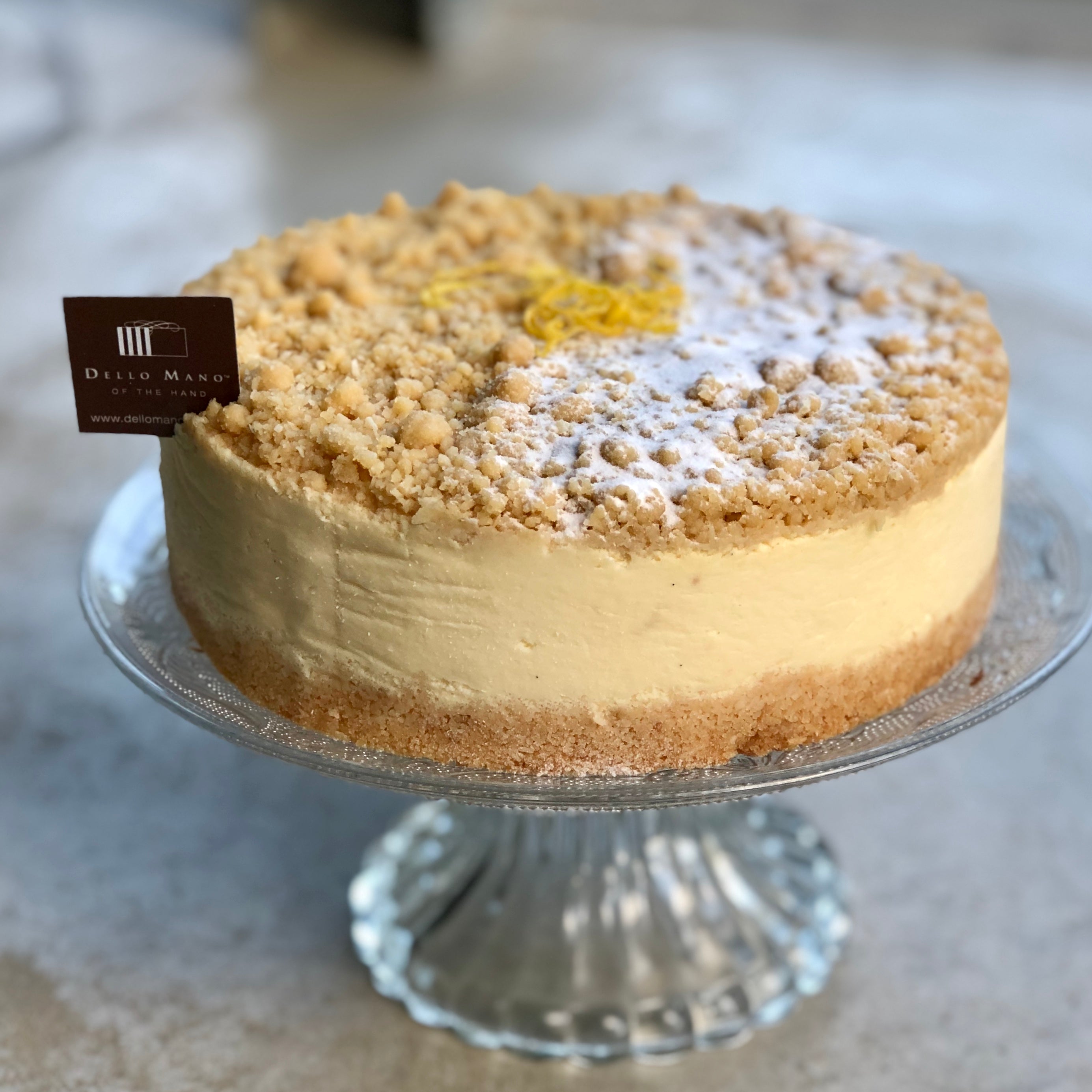 Italian Ricotta Crumble Cheesecake